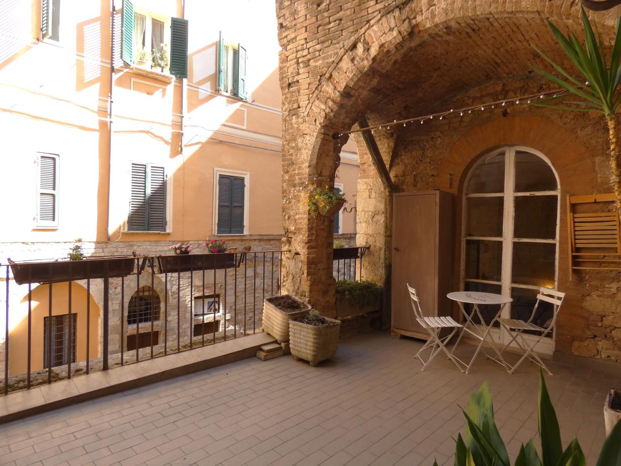 Via Vincioli - La Terrazza Nel Cuore Di Perugia Exteriör bild